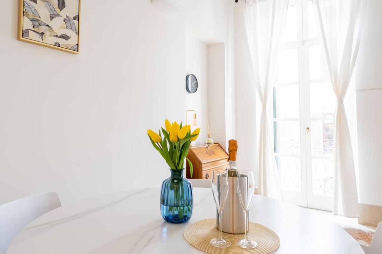 Corso Cavour Luxury Apartment Verona Eksteriør bilde
