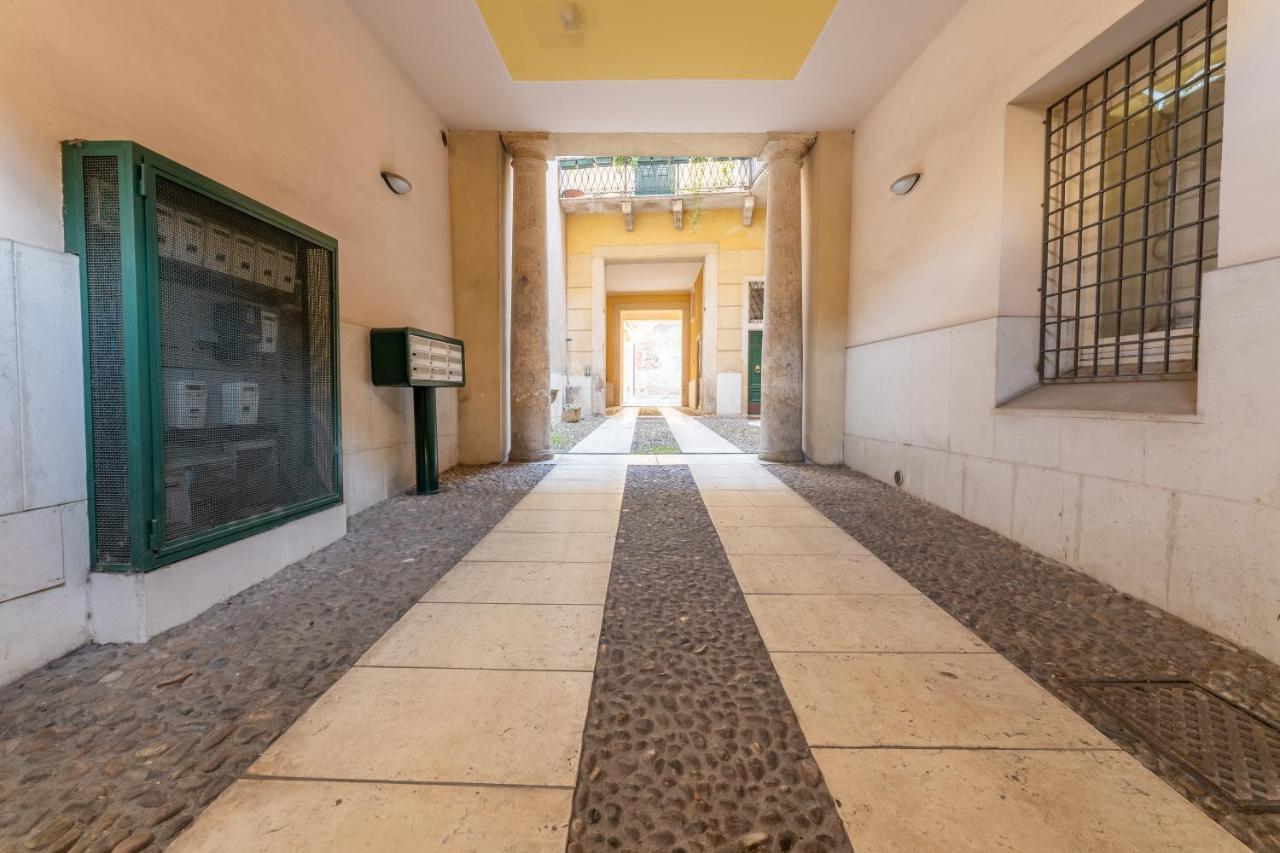 Corso Cavour Luxury Apartment Verona Eksteriør bilde