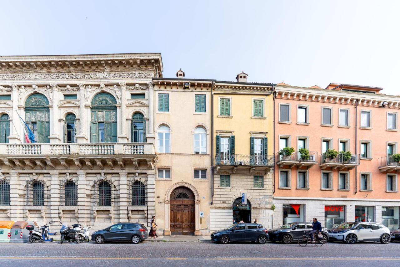 Corso Cavour Luxury Apartment Verona Eksteriør bilde