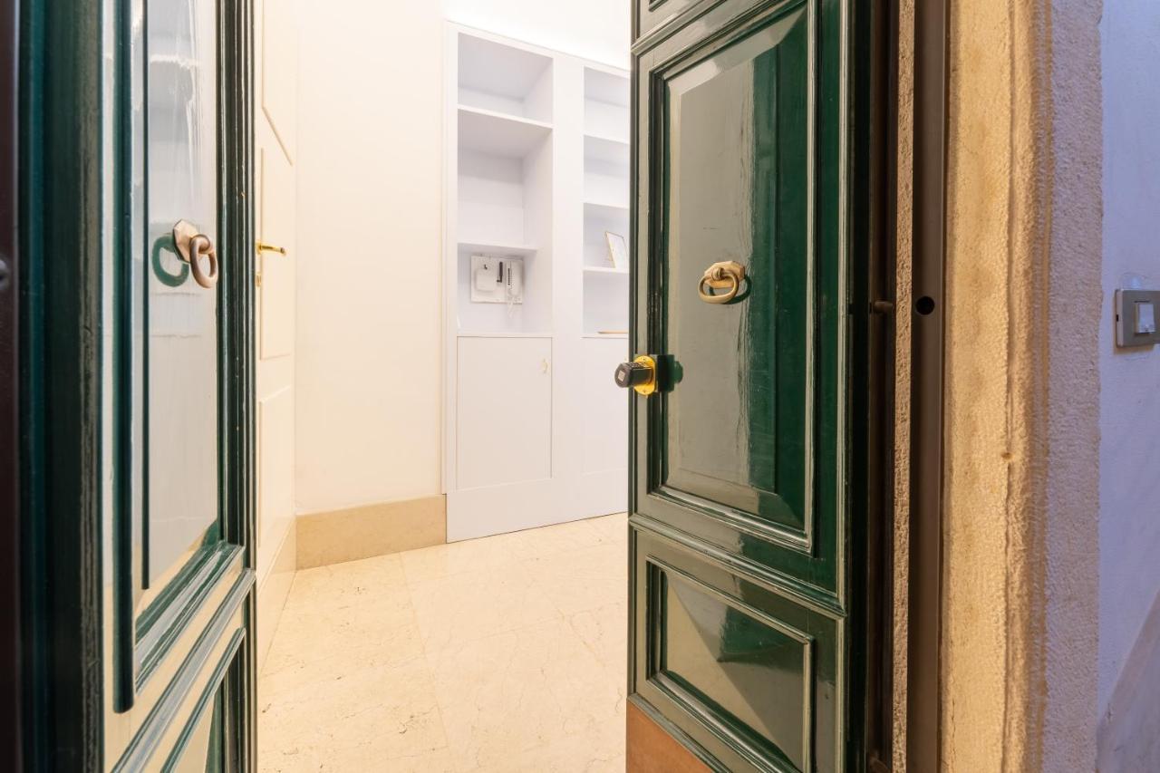Corso Cavour Luxury Apartment Verona Eksteriør bilde