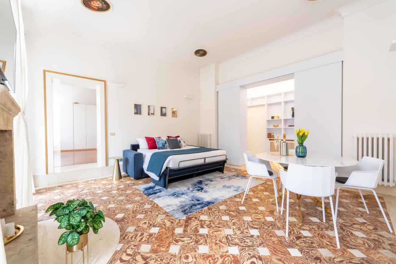 Corso Cavour Luxury Apartment Verona Eksteriør bilde