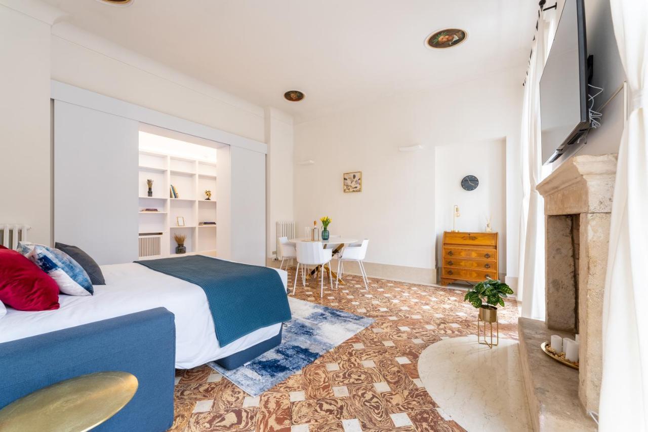 Corso Cavour Luxury Apartment Verona Eksteriør bilde